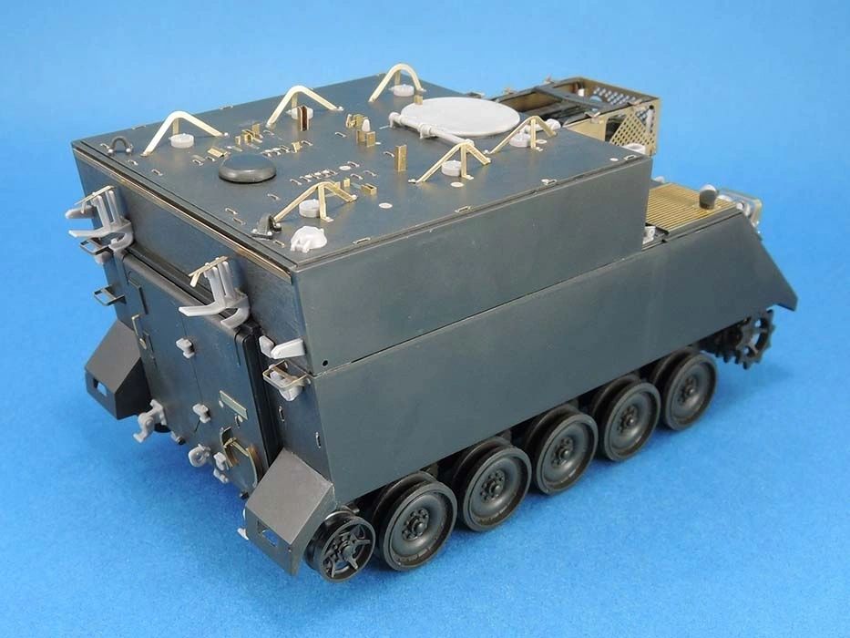 Legend Productions 1/35 M577 Detailing set (for Tamiya)