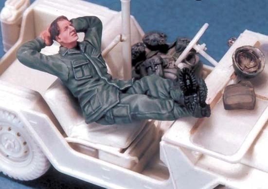 Legend Productions 1/35 US Soldier at Rest #1 (Vietnam)