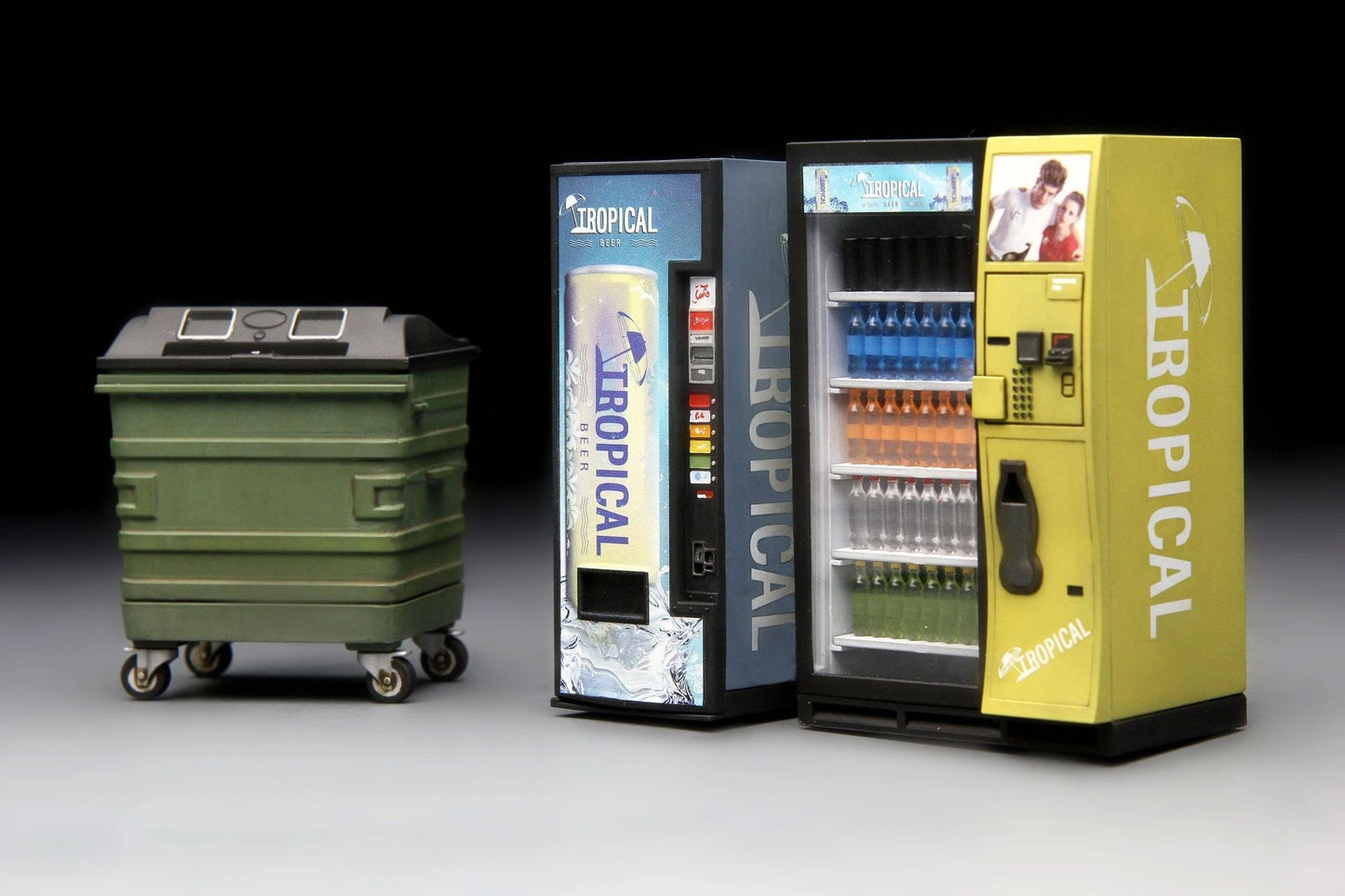 Meng 1/35 Vending Machines & Dumpster Set
