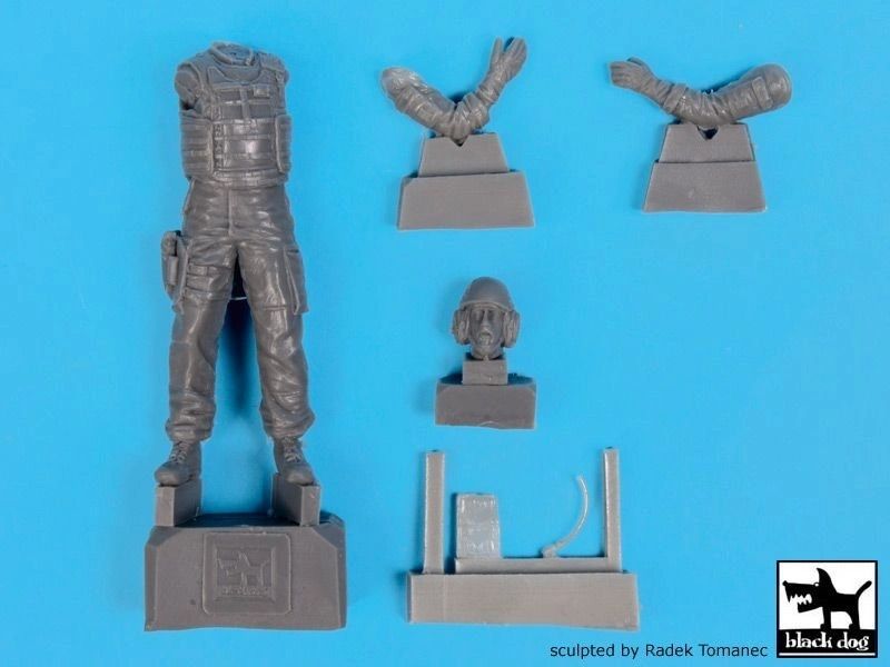 Blackdog 1:35 Australian Army tank crew in Afghanistan