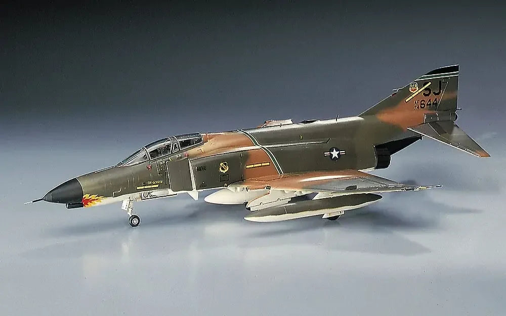 Hasegawa 1/72 F-4E PHANTOM II (U.S. Air Force Fighter-Bomber) H00332