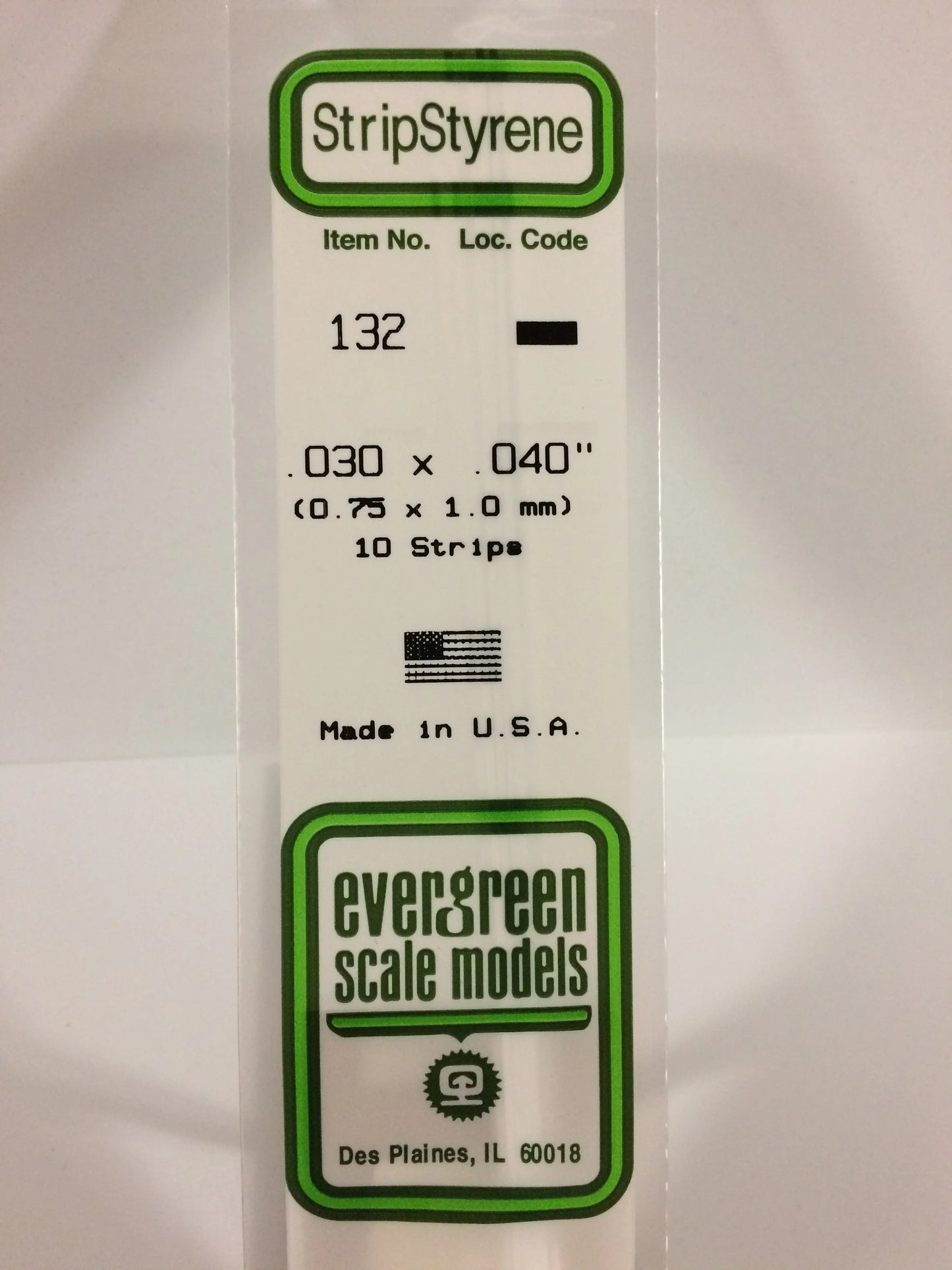 Evergreen White Polystyrene Strip 0.030 x 0.040 x 14" / 0.75 x 1.0 x 35cm (10pce) 132