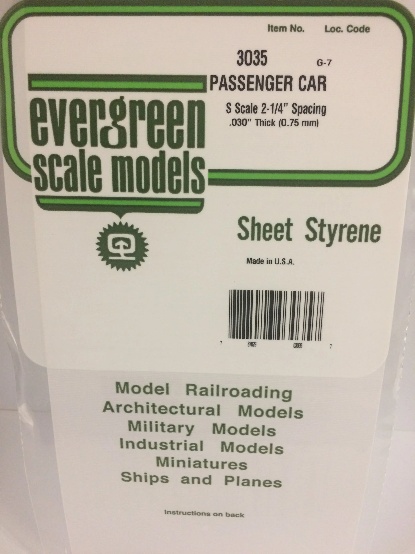 Evergreen White Polystyrene 0.035"(0.89mm) S Passenger Car Siding 0.030" / 0.75mm x 35cm (1pce) 3035