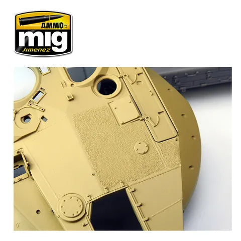 Ammo Anti-Slip Paste - Sand Colour for 1:35 AMIG2033