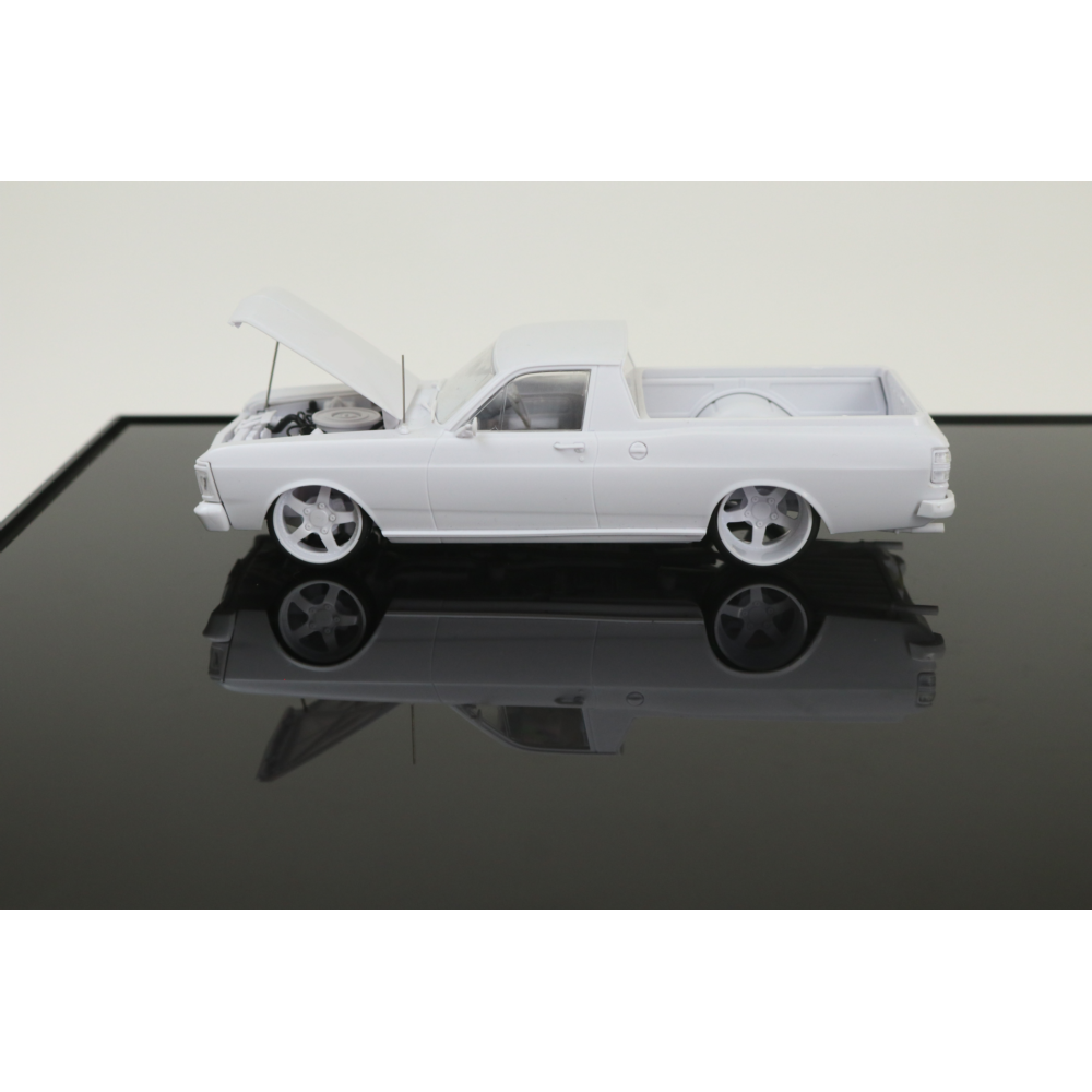 DDA 1:24 XY Ford Ute Slammed DDA246K