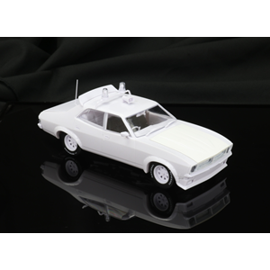 DDA 1:24 Plastic Kit XB Pursuit DDA913K