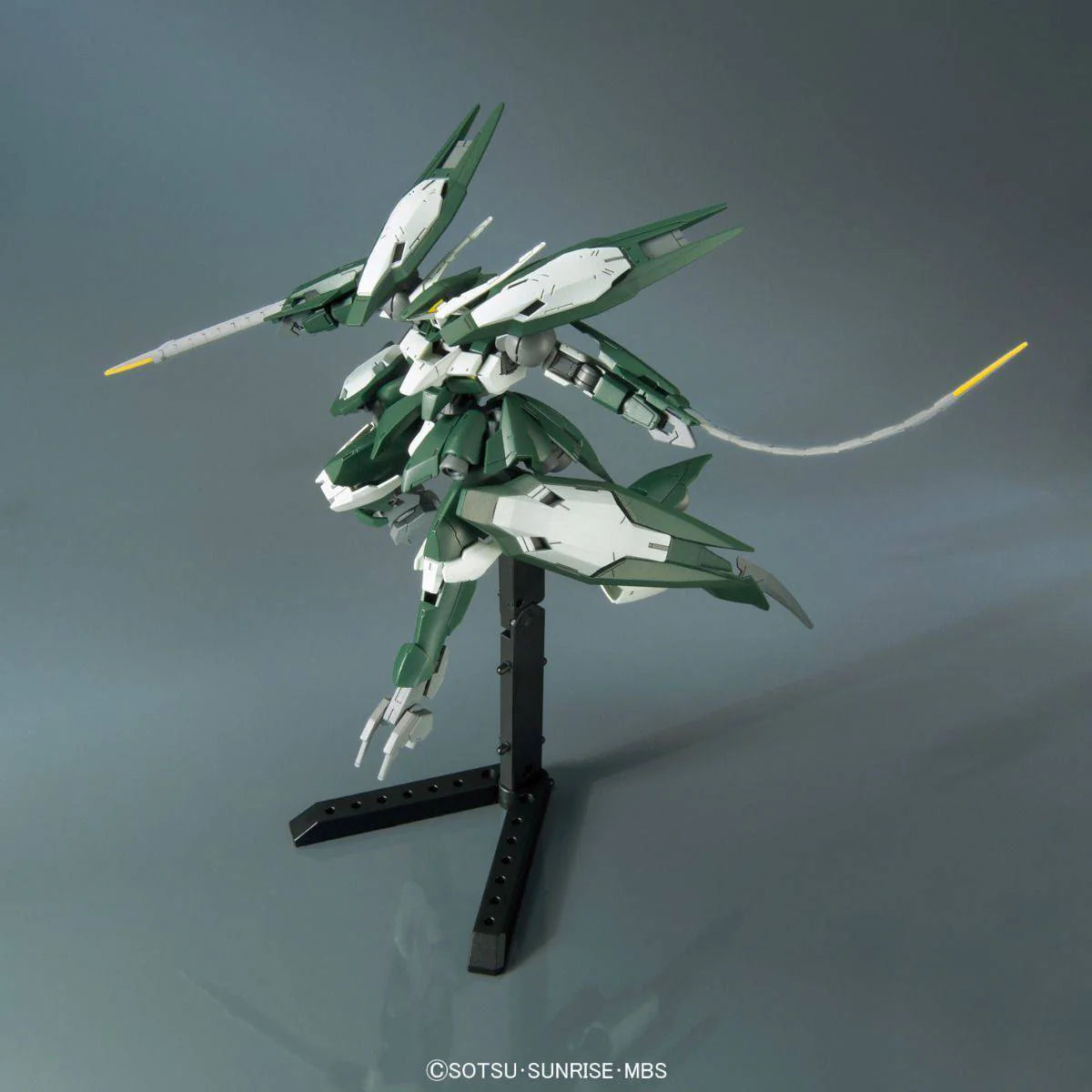 Bandai HG 1/144 Reginlaze Julia 5055897