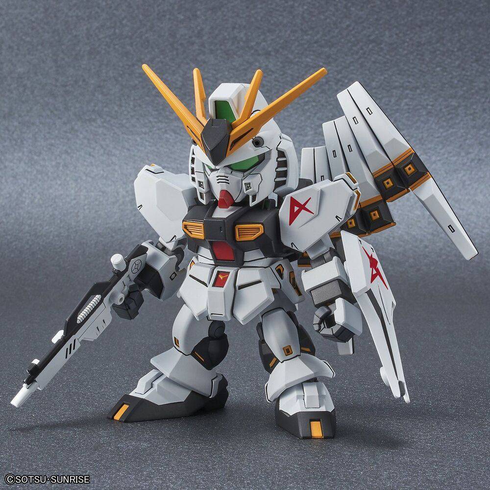 Bandai SD GUNDAM EX-STANDARD NU GUNDAM G5060928