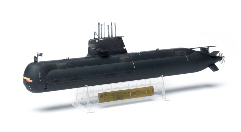 Showcase 1:350 HMAS Collins Submarine