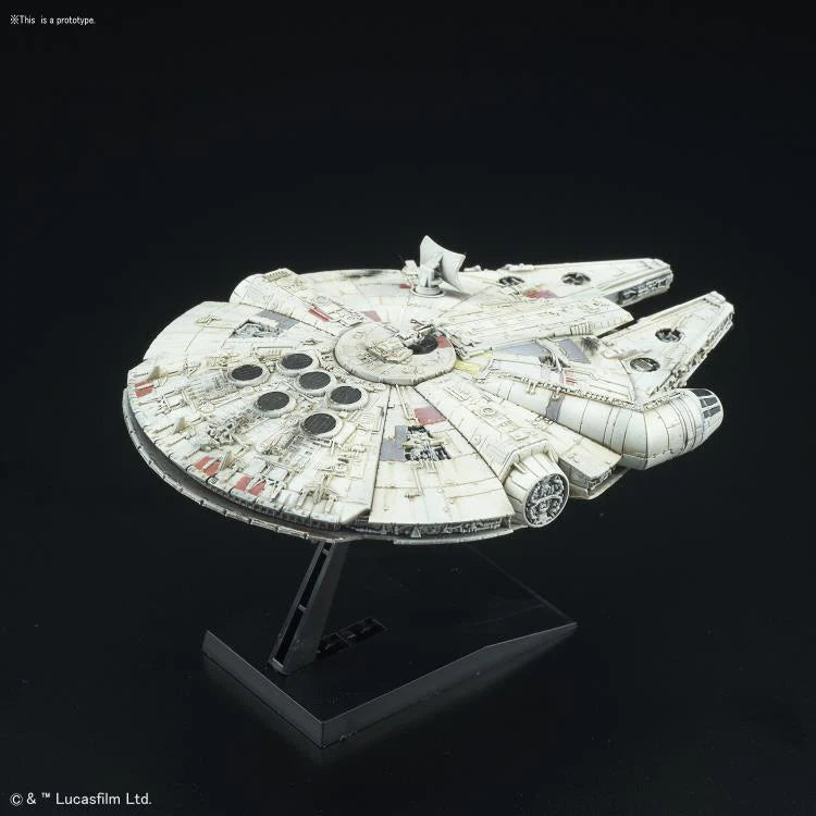 Bandai STAR WARS VEHICLE MODEL 006 MILLENNIUM FALCON G5064109