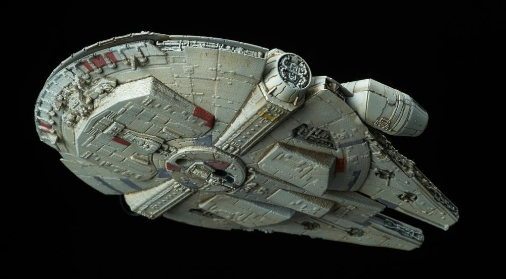 Bandai STAR WARS VEHICLE MODEL 006 MILLENNIUM FALCON G5064109