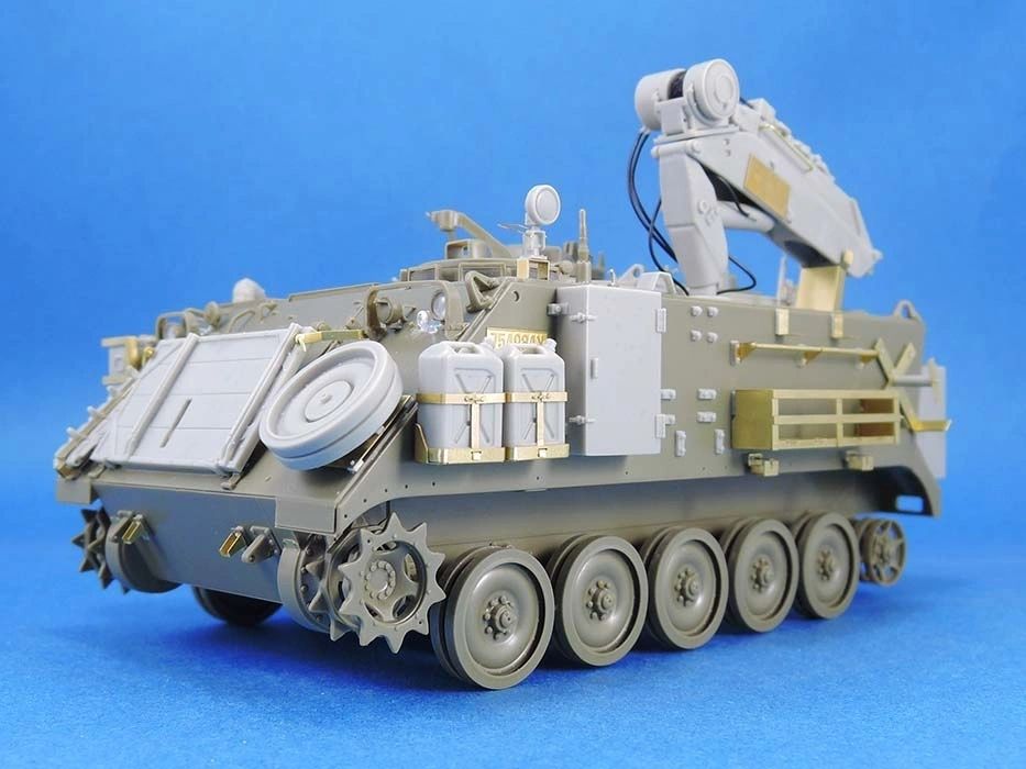 Legend Productions 1/35 IDF Fitter Conversion set (for 1/35 M113s)