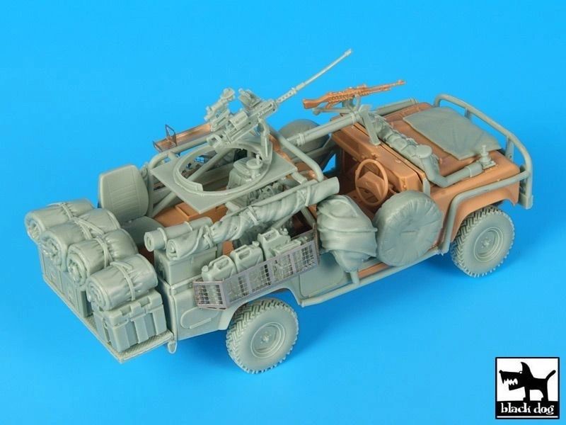 Blackdog 1:35 Land Rover Australian Forces. Big accessories set