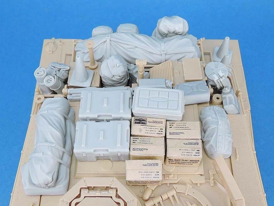 Legend Productions 1/35 M1A2 Stowage set S2