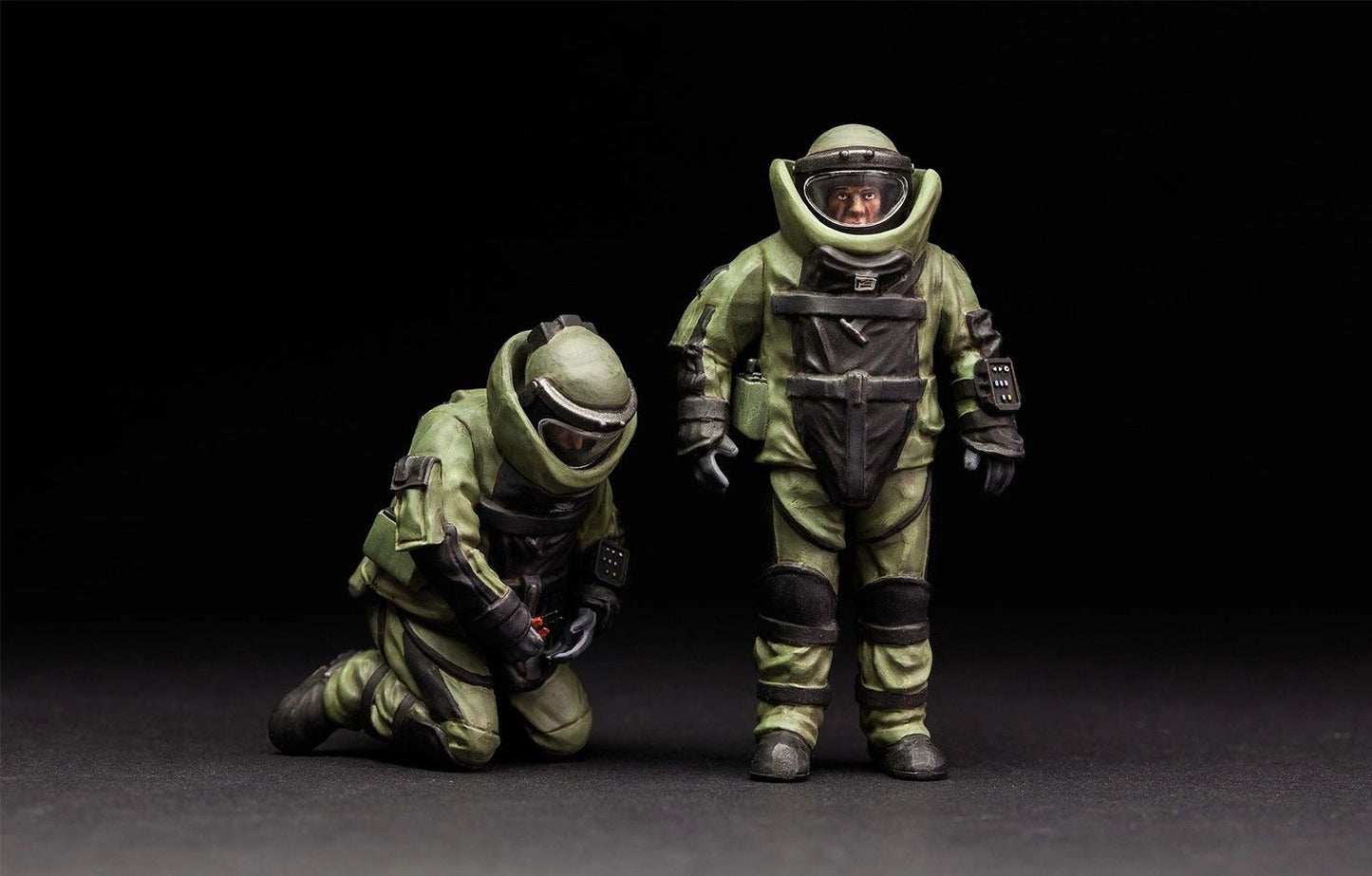 Meng 1/35 U.S. Explosive Ordnance Disposal Specialists