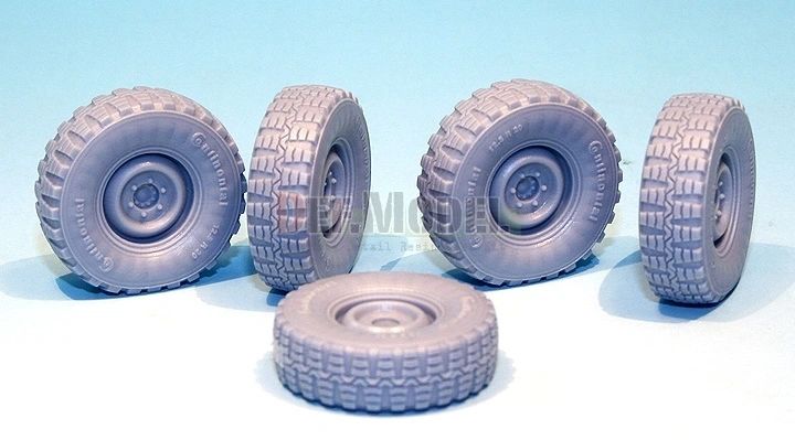 Def Model 1/35 Unimog Lkw 2t Wheel set (sagged)