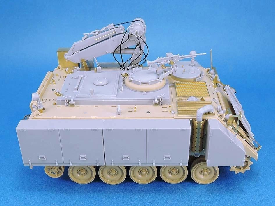 Legend Productions 1/35 IDF M579 Fitter Conversion set (for 1/35 M113A2/A3)