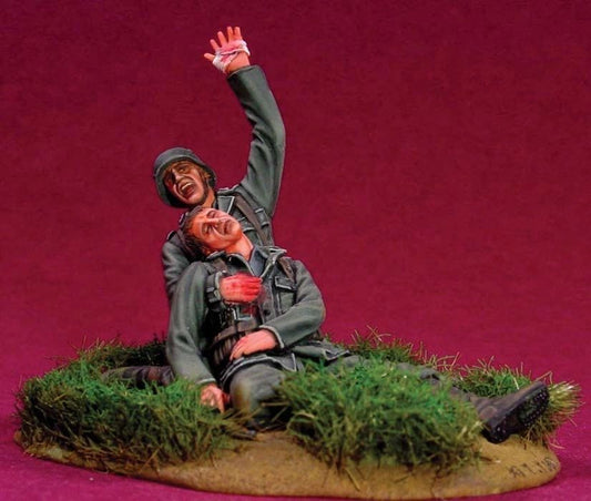 Legend Productions 1/35 Somebody Help Us!!