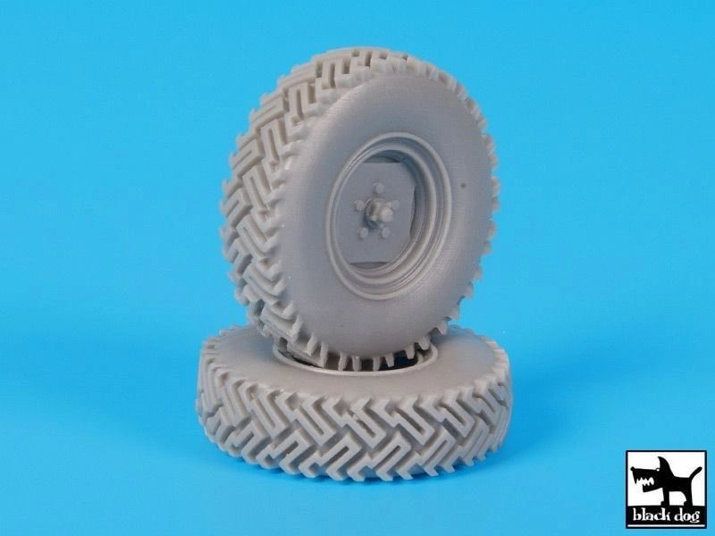 Blackdog 1:35 Australian Land Rover Wheel accessories set