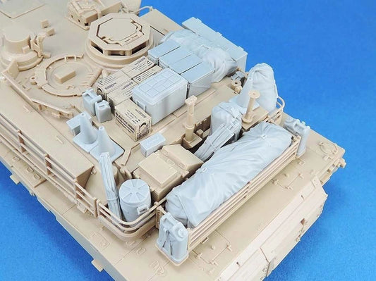 Legend Productions 1/35 M1A2 Stowage set S1
