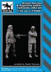 Blackdog 1:35 British Marine and Argentine Soldier Falklands 1982 set